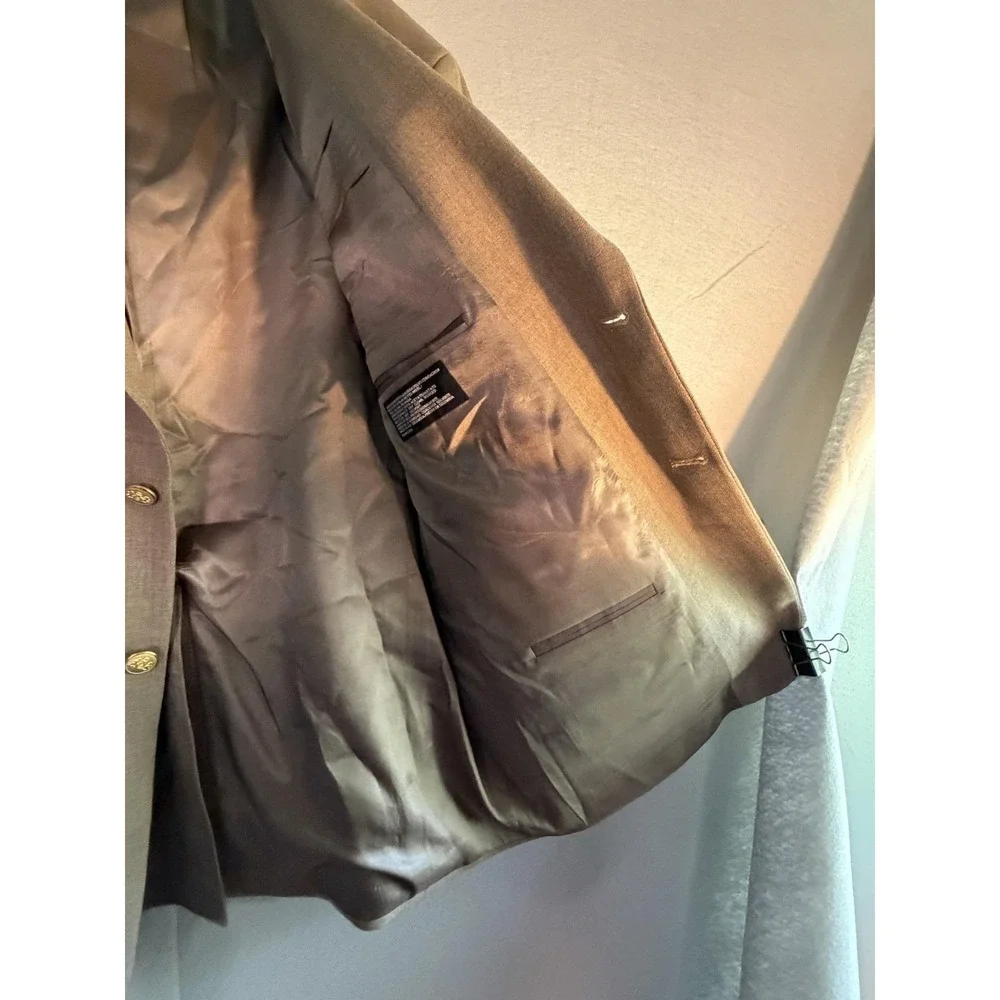 Stafford Blazer Sport Coat Mens 46S Beige Poly Wool Classic Gold Button Jacket